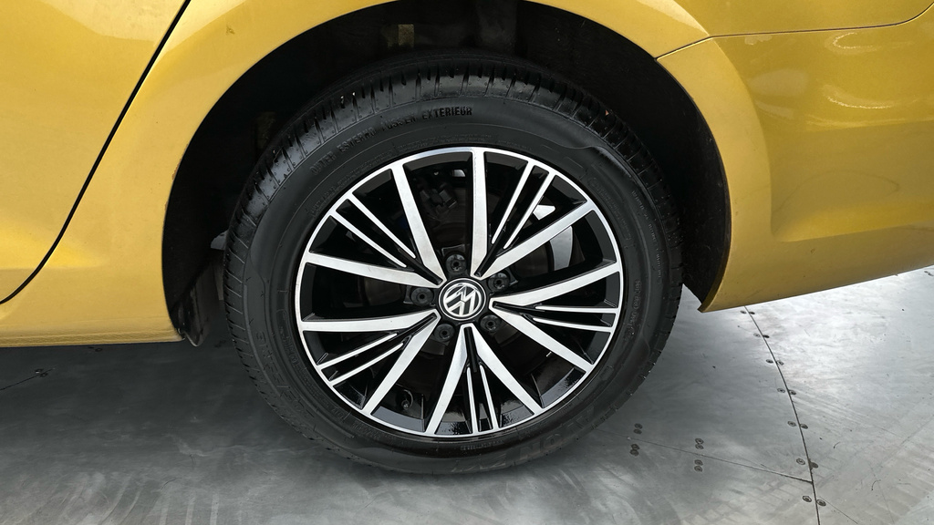 Volkswagen Golf 2.0 Tsi 310 R 4Motion White #23