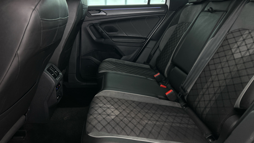 Volkswagen Tiguan Active Grey #21
