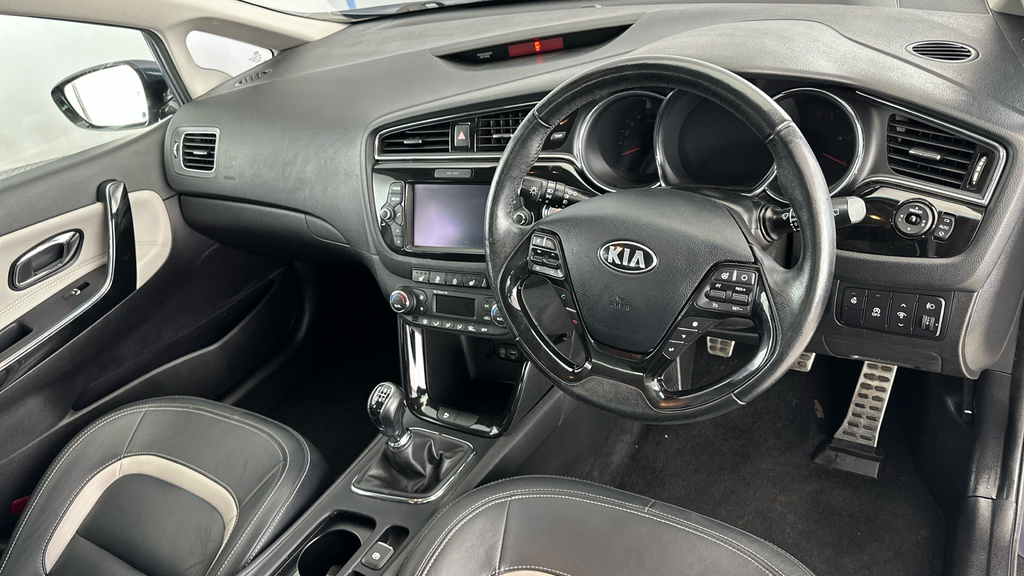 Kia Ceed 1.6 Crdi Gt-line Hatchback Dct Euro 6 Black #9