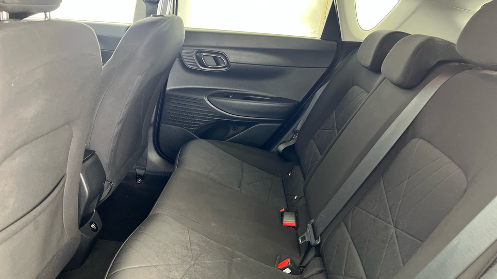 Hyundai Bayon Premium Brown #20