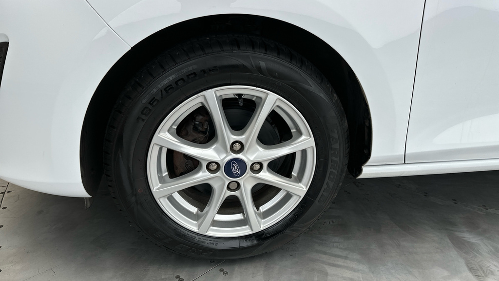 Ford Fiesta 1.0 Ecoboost Titanium White #20
