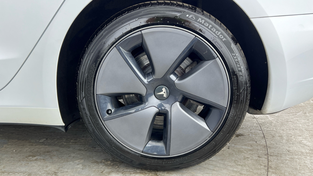 Tesla Model 3 Saloon Rwd 241 Bhp Grey #25
