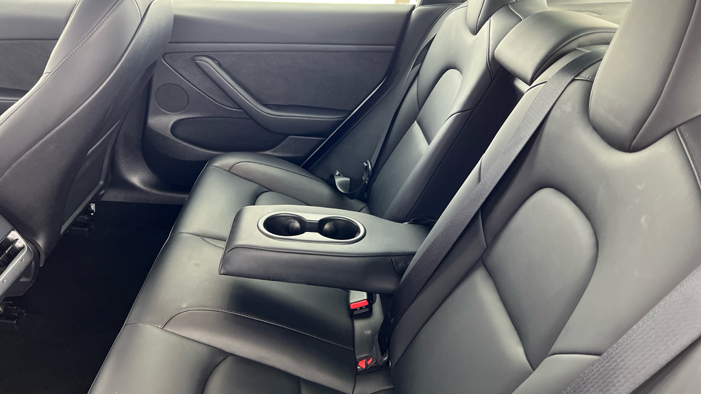Tesla Model 3 Saloon Rwd 241 Bhp Grey #21