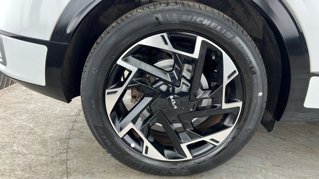 Kia Sportage 4 Black #25