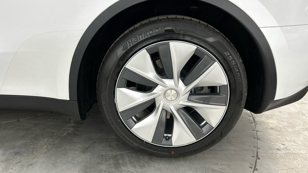 Tesla Model Y Suv Rwd 346 Ps Grey #26