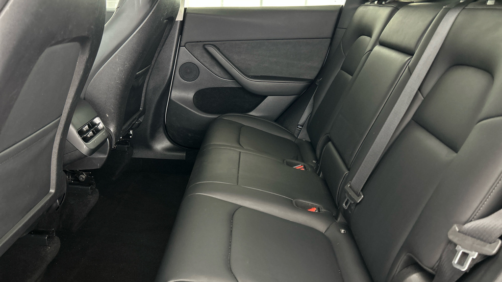 Tesla Model Y Suv Rwd 346 Ps Grey #22
