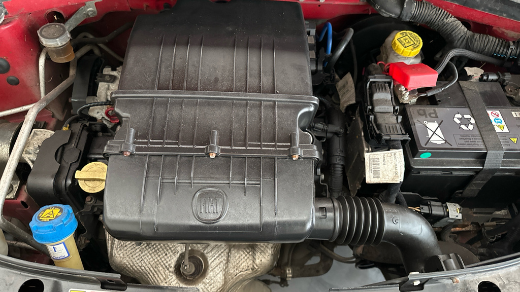 Fiat 500 Lounge 69 Bhp Green #21