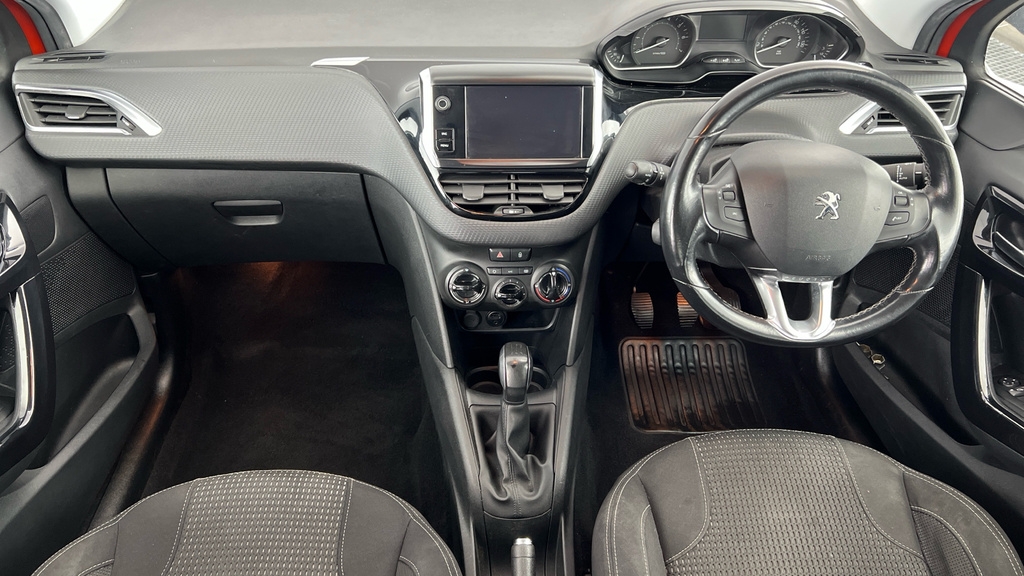 Peugeot 208 Puretech Gt Line Hatchback Grey #15