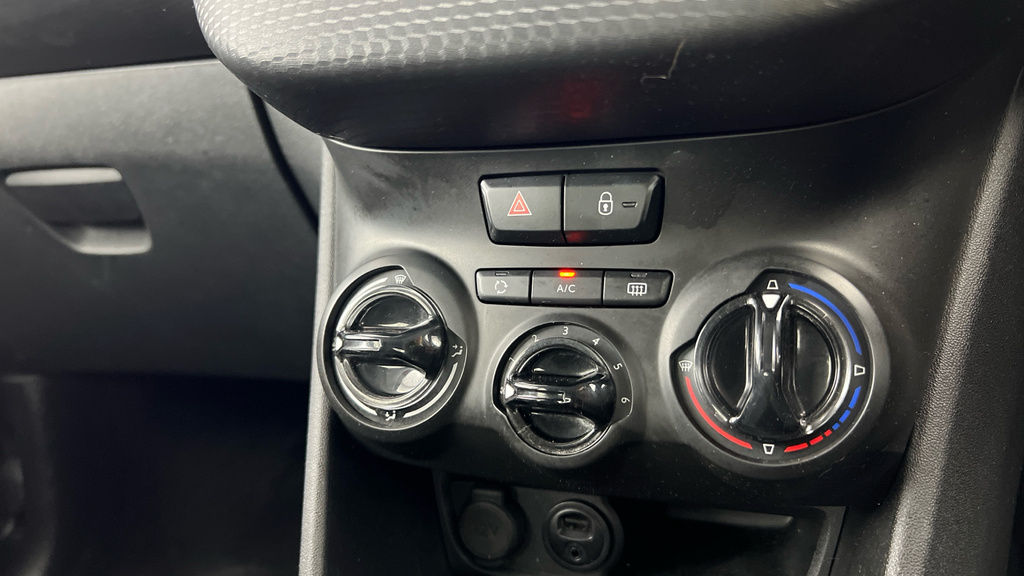 Peugeot 208 Puretech Gt Line Hatchback Grey #18