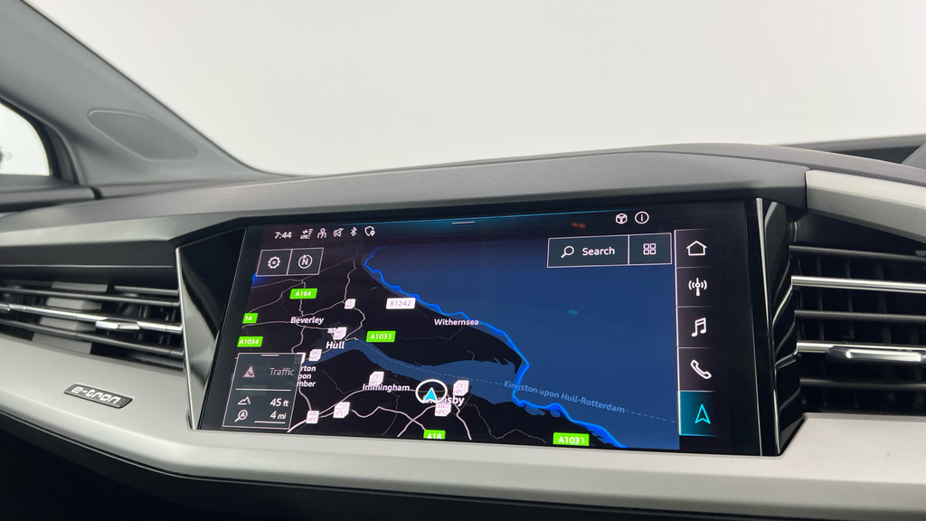 Audi Q4 E Tron 40 S Line Suv 82Kwh 204 Ps Black #19