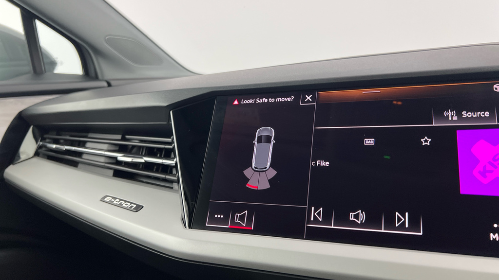 Audi Q4 E Tron 40 S Line Suv 82Kwh 204 Ps Black #23