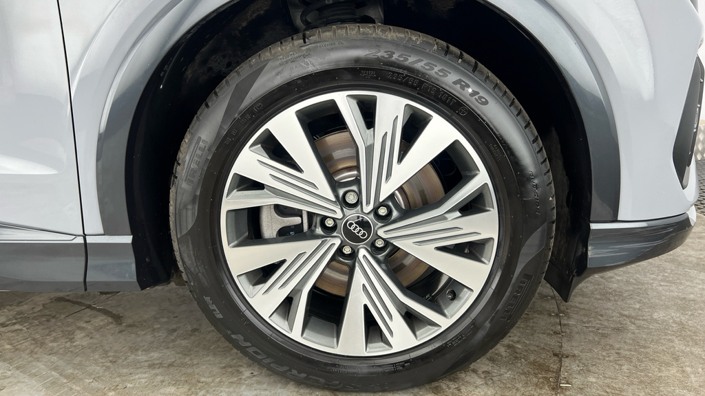 Audi Q4 E Tron 40 S Line Suv 82Kwh 204 Ps Black #32