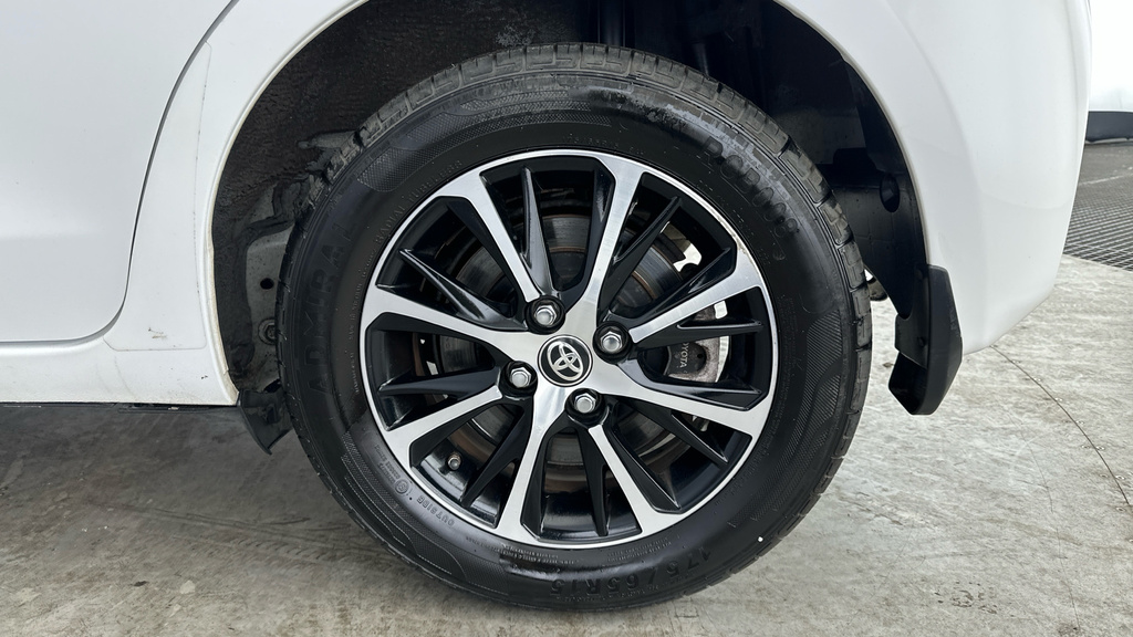 Toyota Yaris Icon Tech Grey #23