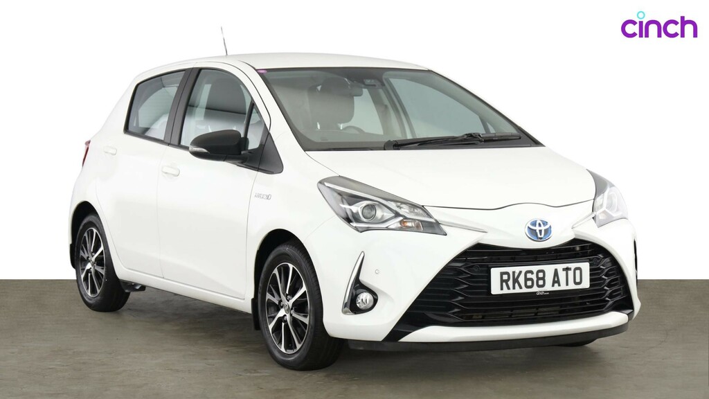 Toyota Yaris Icon Tech Grey #1