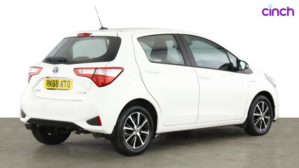 Toyota Yaris Icon Tech Grey #3