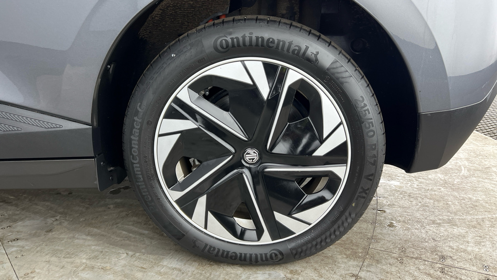 MG MG4 125Kw Se Ev 51Kwh Black #25
