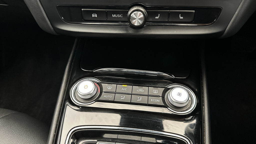 MG MG5 115Kw Excite Ev 61Kwh Black #17