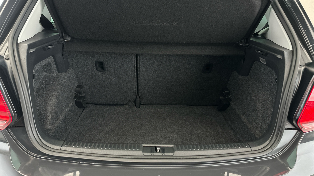 Volkswagen Polo Hatchback Match Grey #20