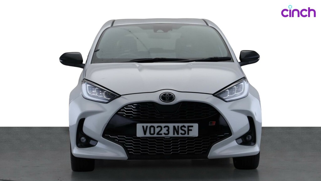 Toyota Yaris Hatchback White #8