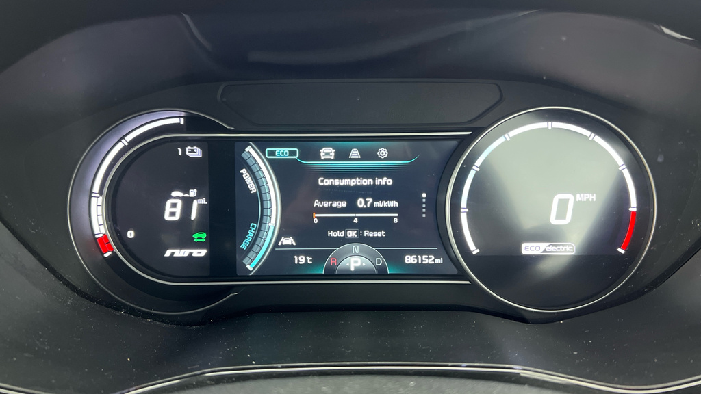 Kia e-Niro 64Kwh 2 Suv 201 Bhp Red #24