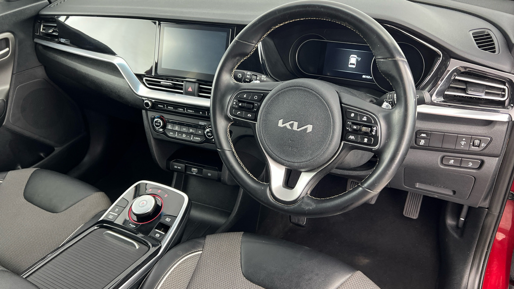 Kia e-Niro 64Kwh 2 Suv 201 Bhp Red #9