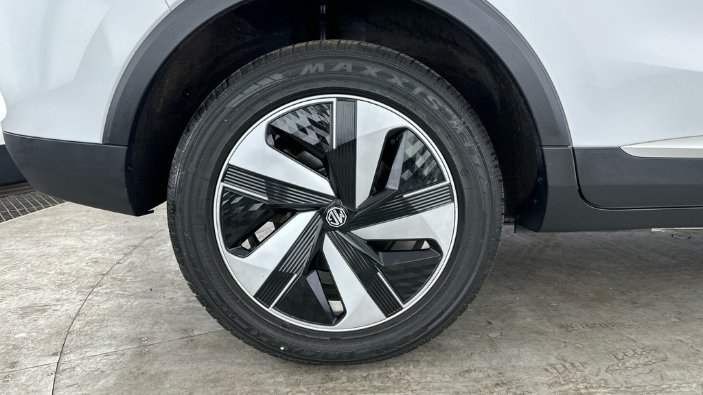 MG ZS 1.5 Hybrid Trophy Grey #30