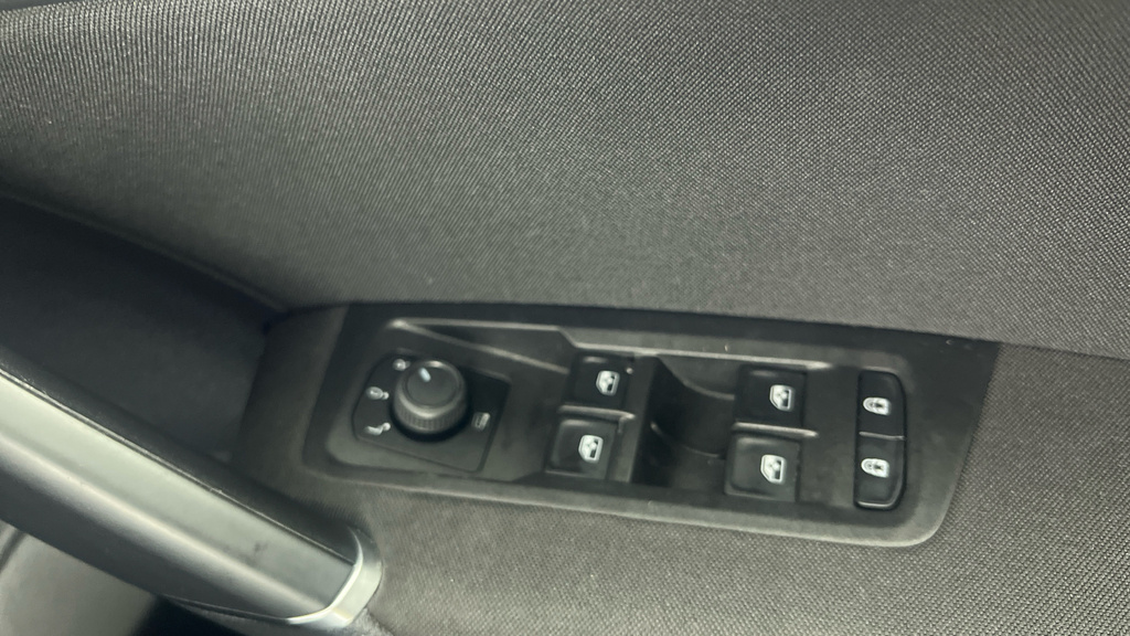 Volkswagen Touran Sel Blue #12