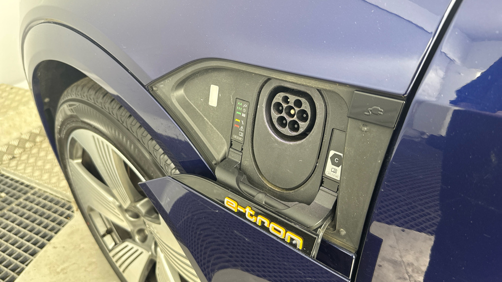Audi E-Tron S Suv Quattro 95Kwh 503 Ps Blue #21