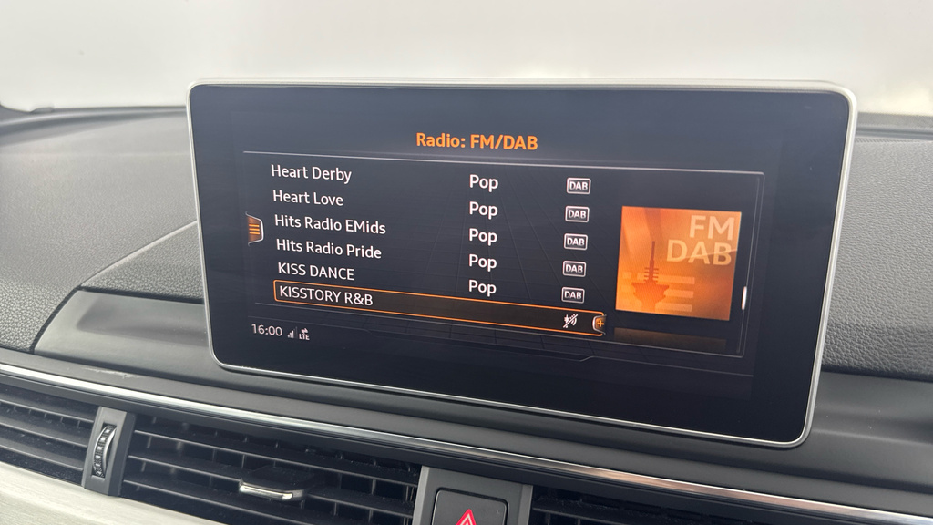 Audi A4 2.0 Avant Tdi Ultra Sport 148 Bhp Black #24