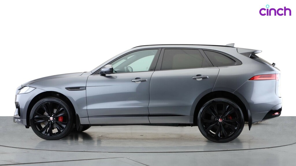 Jaguar F-Pace 2.0 P250i Portfolio Suv 4Wd White #8