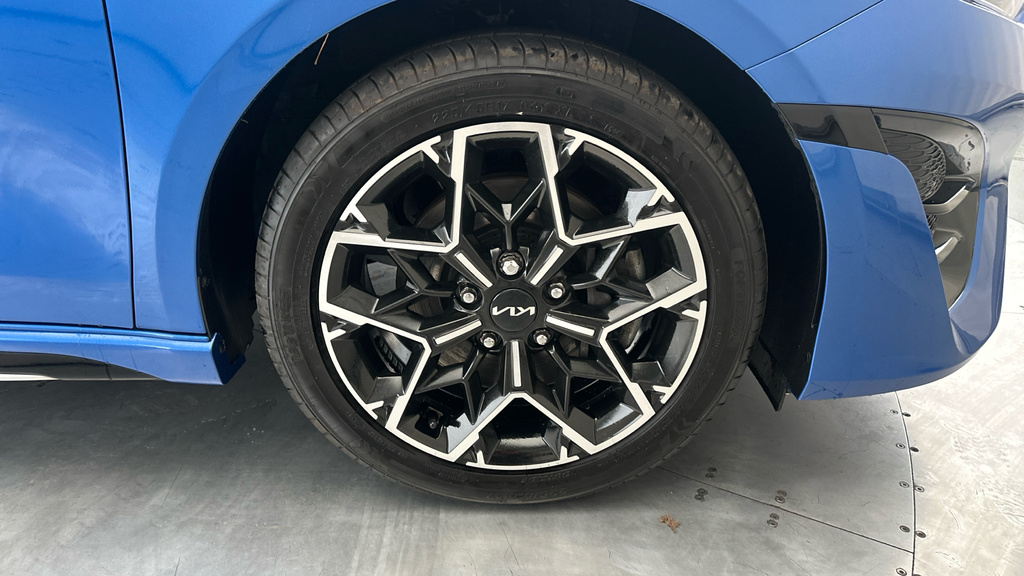 Kia Ceed Hat 1.5 T-gdi 158 Gt-line Isg Blue #25