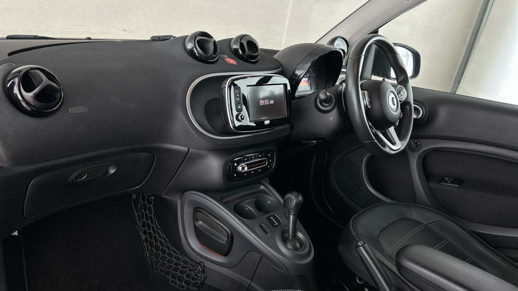 Smart Fortwo Coupe Coupe 1.0L Passion 71 Bhp Black #12