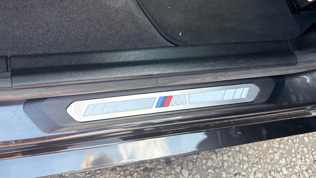 BMW iX3 80Kwh M Sport Pro Black #40