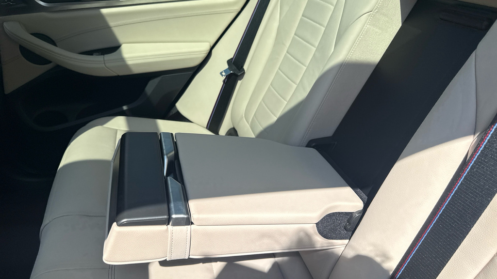 BMW iX3 80Kwh M Sport Pro Black #44