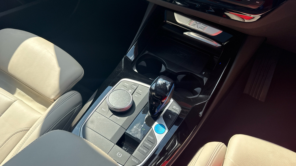 BMW iX3 80Kwh M Sport Pro Black #15