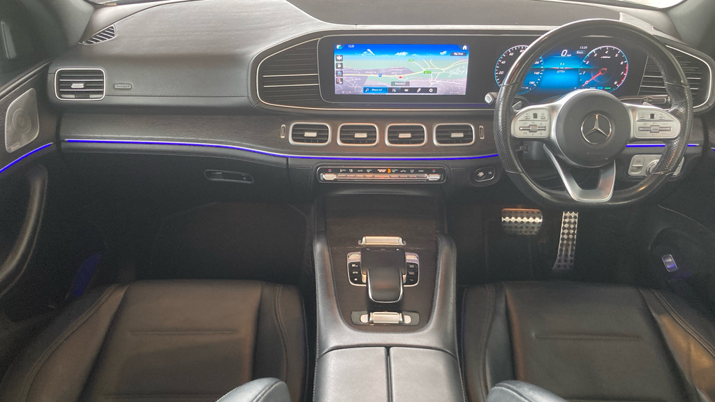 Mercedes-Benz GLE Class Amg Line Silver #11