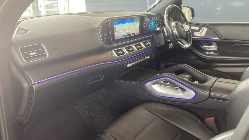 Mercedes-Benz GLE Class Amg Line Silver #10