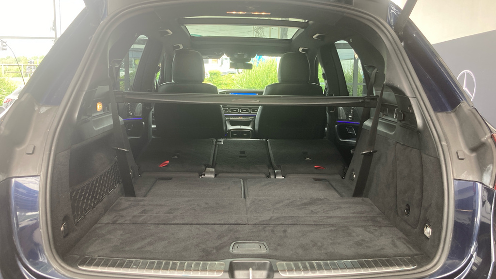 Mercedes-Benz GLE Class Amg Line Silver #23