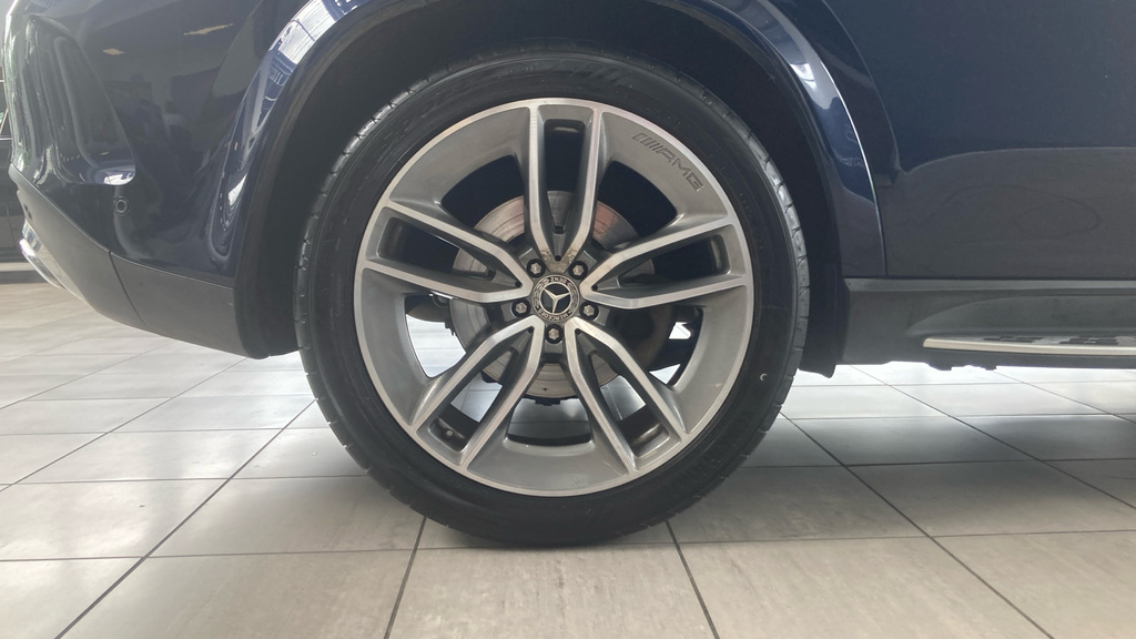 Mercedes-Benz GLE Class Amg Line Silver #19