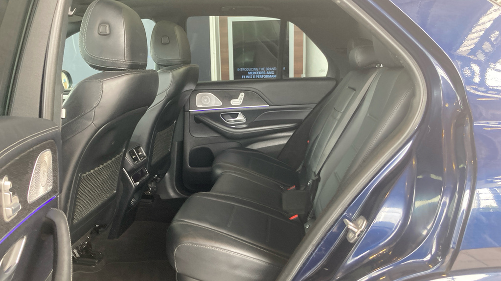Mercedes-Benz GLE Class Amg Line Silver #14