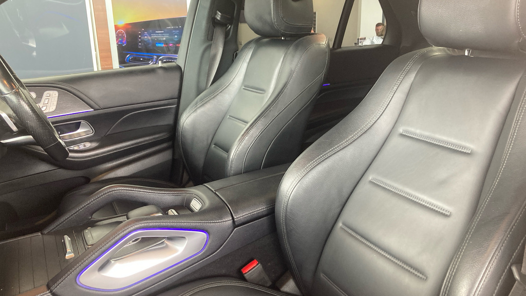 Mercedes-Benz GLE Class Amg Line Silver #21