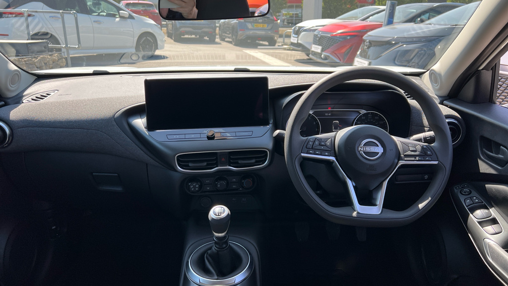 Nissan Juke 1.0 Dig-t Acenta Premium White #11