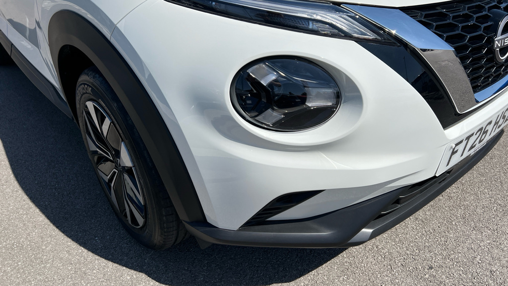 Nissan Juke 1.0 Dig-t Acenta Premium White #48