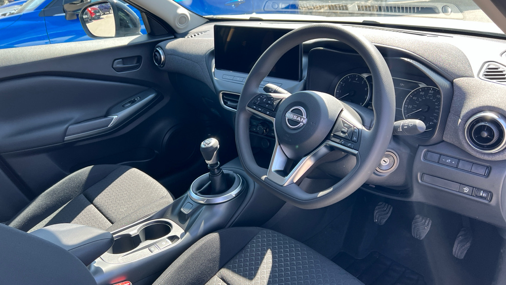 Nissan Juke 1.0 Dig-t Acenta Premium White #9