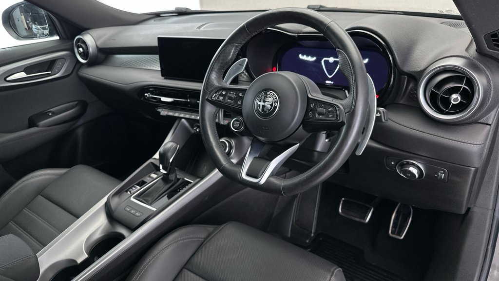 Alfa Romeo Tonale 1.5L Speciale Grey #12