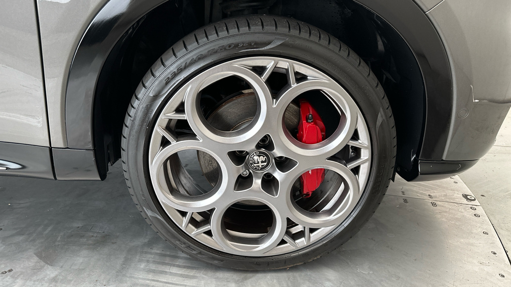 Alfa Romeo Tonale 1.5L Speciale Grey #28