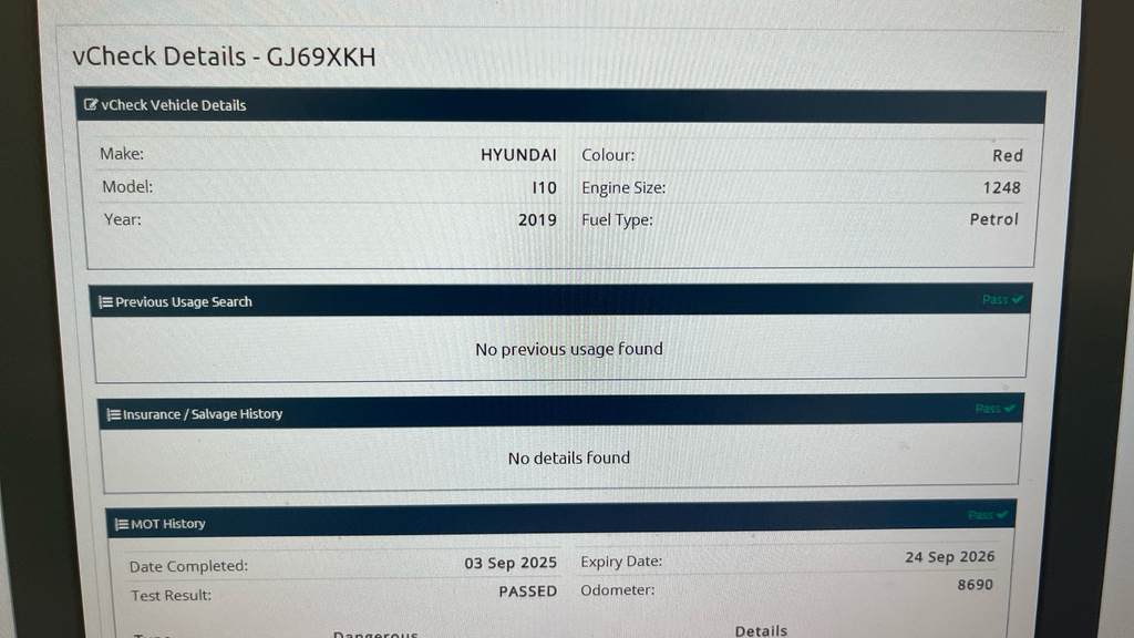 Hyundai I10 Hatchback 1.0 67Ps Play Red #21