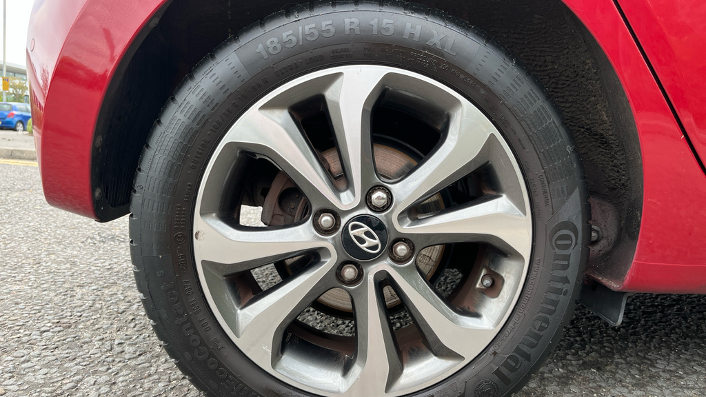 Hyundai I10 Hatchback 1.0 67Ps Play Red #19