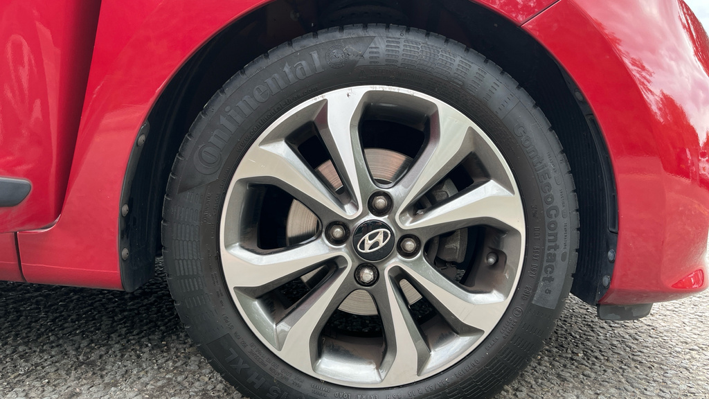 Hyundai I10 Hatchback 1.0 67Ps Play Red #20