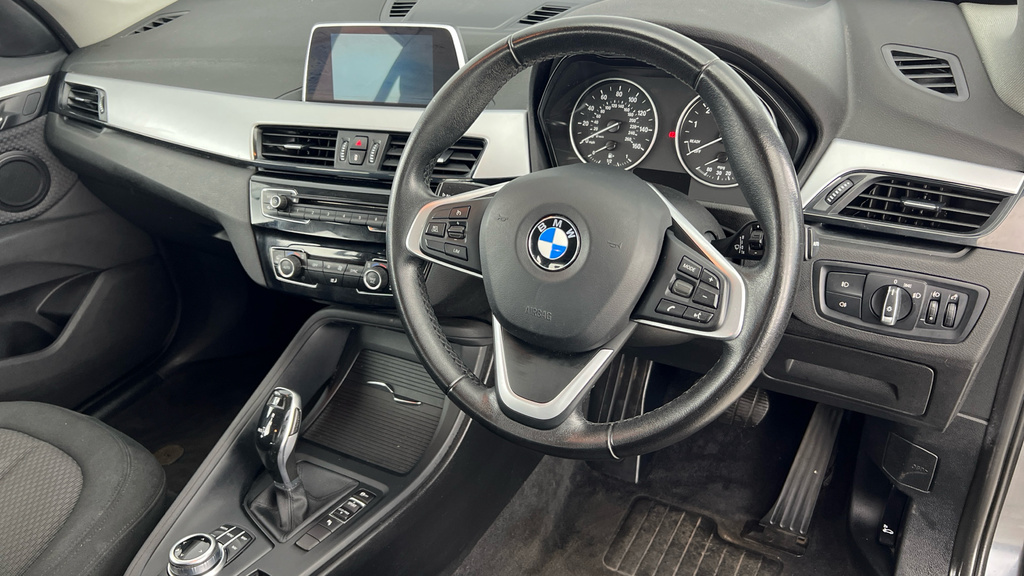 BMW X1 X1 Xdrive18d Xline White #9